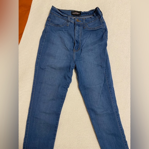 Womens chinos and jeans - Picture 4 of 5